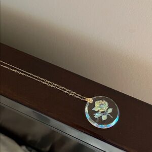 Vintage Intaglio Glass Rose Iridescent Cameo Necklace